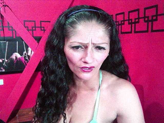 Broadcast Screenshots VikaMoans