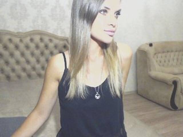 Broadcast Screenshots Viktoriiyyaaa