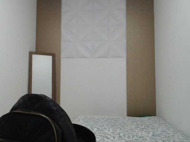 Broadcast Screenshots violetajoy33