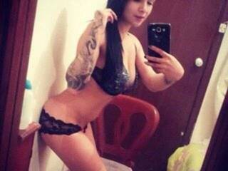 Erotisk videochat Vioolet