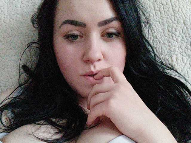 Fotos VitaxxNiks Hey guys!:) Goal- #Dance #hot #pvt #c2c #fetish #feet #roleplay Tip to add at friendlist and for requests!