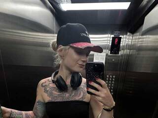 Erotisk videochat VivianRocks