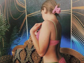 Erotisk videochat WealthyMuse