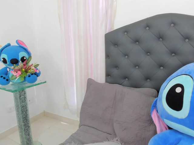 Broadcast Screenshots Whitneyr