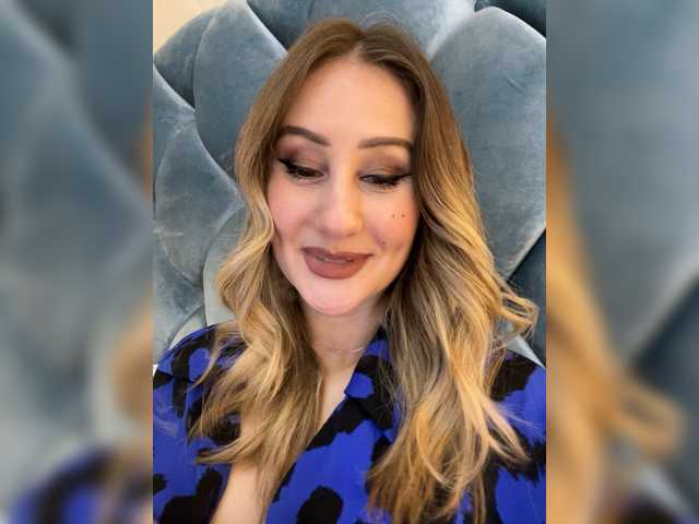 Broadcast Screenshots -LYNA-