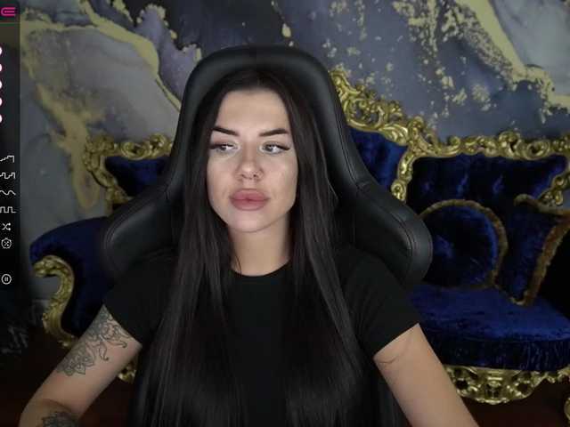 Broadcast Screenshots YanaShyy