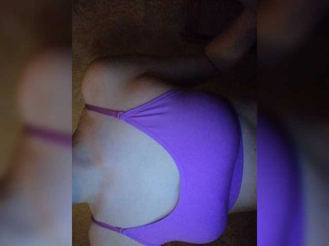 Broadcast Screenshots Yasmin84