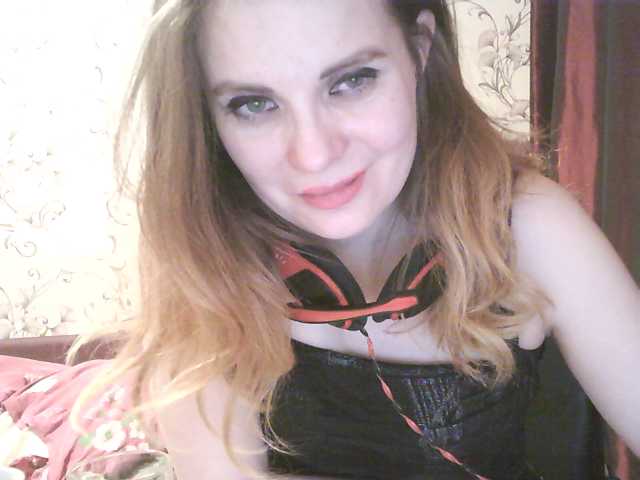 Broadcast Screenshots MistressSexologinia