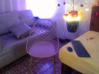 Erotisk videochat Yeseniaa25