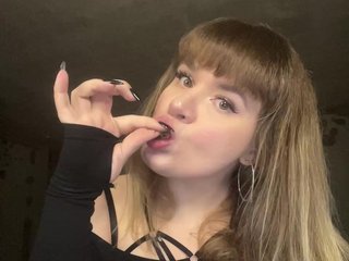 Erotisk videochat YourBrattyBitch