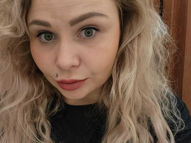 Foto af profilen YourFunnyBlondiee