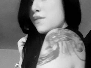 Erotisk videochat YourInes