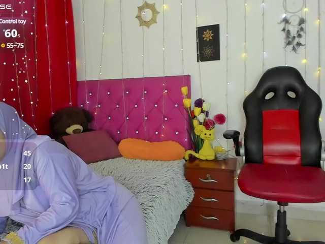 Broadcast Screenshots ZareenMajluf
