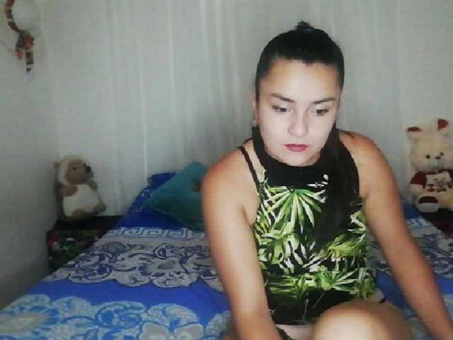 Broadcast Screenshots zoe25