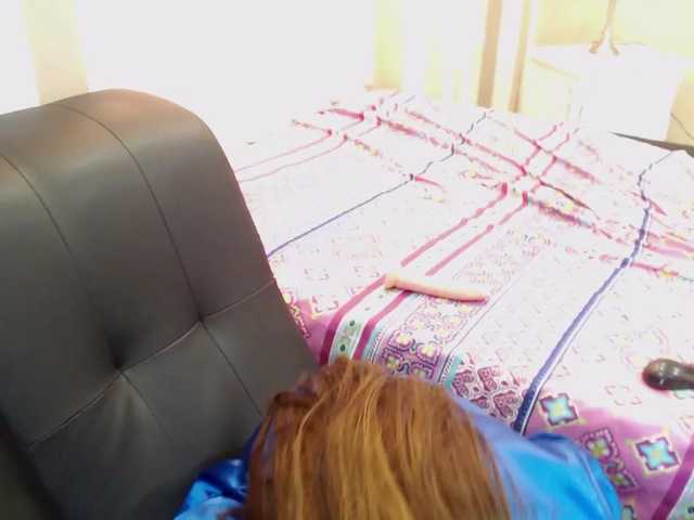 Broadcast Screenshots ZoeDanger